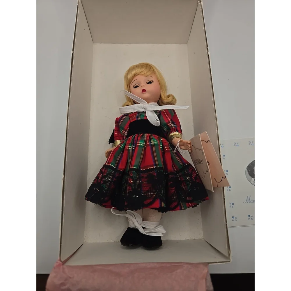 Miraculous 2002 Vintage Madame Alexander 8" Doll, Holiday Taffeta 34655, NIOB - Picture 5 of 8
